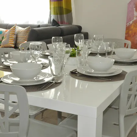 Luxury Bonaria Apartment *